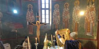 Θεοφάνεια στον Ιδρυματικό Ναό του Αγίου Τρύφωνος Ρόδου. 6-1-2019 Θεοφάνεια στον Ιδρυματικό Ναό του Αγίου Τρύφωνος Ρόδου