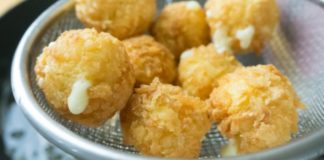 Πατατοκροκέτες με κασέρι Πατατοκροκέτες με κασέρι