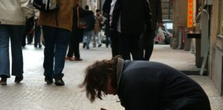 Νέα Υόρκη: Ο Ιάπωνας ζητιάνος που έγινε Ορθόδοξος μοναχός! Νέα Υόρκη: Ο Ιάπωνας ζητιάνος που έγινε Ορθόδοξος μοναχός!