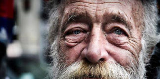 Εξαιρετική ιστορία : «Τι κάνεις εκεί, ρε μπάρμπα;» Εξαιρετική ιστορία : «Τι κάνεις εκεί, ρε μπάρμπα;»