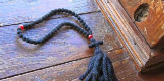 Η Νυκτερινή Προσευχή λυγίζει τον Θεό Η Νυκτερινή Προσευχή λυγίζει τον Θεό