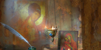 Απορία με το κοσμικό πνεύμα… Απορία με το κοσμικό πνεύμα...