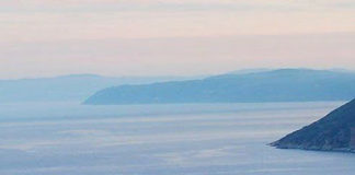 Μπήκα προ ημερών σε μία εκκλησία… Ερχόμαστε στην Εκκλησία. Γινόμαστε όμως καλύτεροι; Αυτό είναι το ζητούμενο! (αγίου Ιωάννου Χρυσοστόμου)