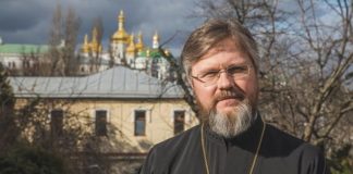 Ουκρανικό : Πολλοί Έλληνες επίσκοποι θα αρνηθούν τους Ουκρανούς σχισματικούς ακόμη και αν τους αναγνωρίσει η Εκκλησία της Ελλάδος. Ουκρανικό : Πολλοί Έλληνες επίσκοποι θα αρνηθούν τους Ουκρανούς σχισματικούς ακόμη και αν τους αναγνωρίσει η Εκκλησία της Ελλάδος.