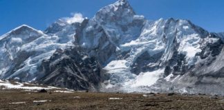 Διπλασιάστηκε η απώλεια πάγων των Ιμαλαΐων από το 2000 ως σήμερα Διπλασιάστηκε η απώλεια πάγων των Ιμαλαΐων από το 2000 ως σήμερα