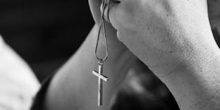 Άλλο το κόμπλεξ, άλλο η ταπείνωση Άλλο το κόμπλεξ, άλλο η ταπείνωση