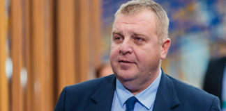 Βουλγαρικό «σφυροκόπημα» κατά Σκοπίων – Καρακατσάνοφ: «Ο Μ. Αλέξανδρος δεν ήταν πρόγονός σας, σοβαρευτείτε!» Βουλγαρικό «σφυροκόπημα» κατά Σκοπίων – Καρακατσάνοφ: «Ο Μ. Αλέξανδρος δεν ήταν πρόγονός σας, σοβαρευτείτε!»