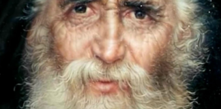 Άγιος Παΐσιος : Γιατί είναι σημαντική η ευχή της μάνας; Άγιος Παΐσιος : Γιατί είναι σημαντική η ευχή της μάνας;