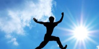 Άγιος Ιωάννης ο Χρυσόστομος : Ο υπολογισμός στον ανθρώπινο έπαινο όλο μας τον πνευματικό πλούτο τον αδειάζει