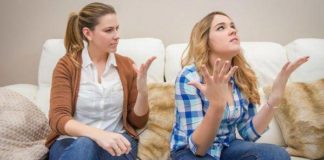 Πως μπορούν να μιλήσουν οι γονείς σε έναν θυμωμένο έφηβο;