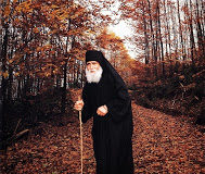 Γέροντα, όταν είμαι στενοχωρημένη, πως θα βρω παρηγοριά;