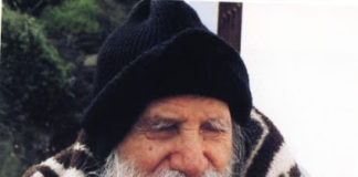 Γέροντας Πορφύριος: «Ο Θεός μου είπε να σου το πω»
