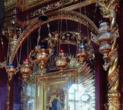 Η Παναγία απαντά στη προσευχή μας…