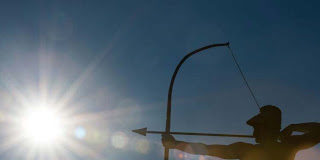 Από που προέρχεται η κατάκριση;