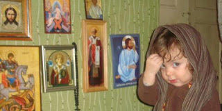 Μη διώχνετε το Θεό από τα παιδιά σας