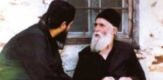 Άγιος Παΐσιος, ο βίος του. Προετοιμασία για την μοναχική ζωή