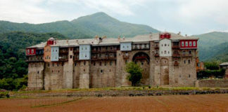 Το θαύμα με το καντήλι στην Μονή Ιβήρων (Βίντεο)