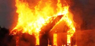 Έτοιμος να πέσει και στη φωτιά…