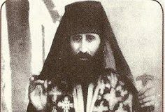 Κοιτάξτε τον εαυτό σας πρώτα πριν κρίνουμε τους άλλους