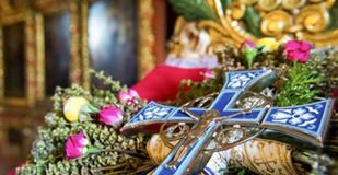 Να ακολουθήσουμε τον Χριστό