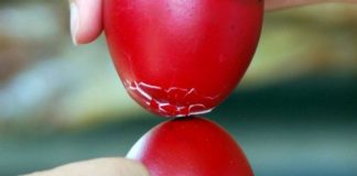 Γιατί τσουγκρίζουμε αυγά το Πάσχα ;