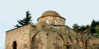 Με την ματιά ενός Αγίου