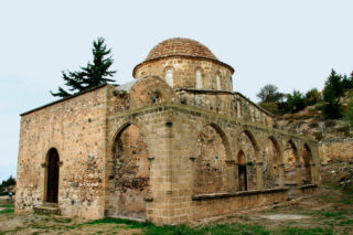 Με τη ματιά ενός Αγίου