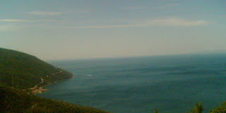 Η αγιότητα δεν βγαίνει στο παζάρι, ούτε χτυπά κουδούνια