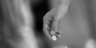 Άνθρωπος ο οποίος δεν έχει ελεήμονα διάθεση, είναι σαν δέντρο άκαρπο