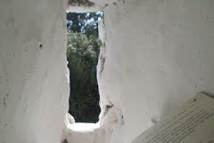 Όταν σου μπαίνει η σκέψη των παθών, θυμίσου ότι έχεις και αρετές