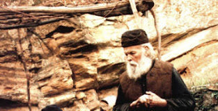 Τα γεράματα ταπεινώνουν τον άνθρωπο