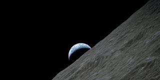 Αληθινή ιστορία : Το δικό της φεγγάρι