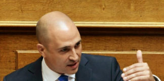 Κ. Μπογδάνος: Ζητά νομοθετική κατάργηση μπούρκας και νικάμπ