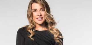 Έρρικα Πρεζεράκου: Στην Παναγία της Τήνου μετά το ατύχημα – Καθήλωσε με τα λόγια της