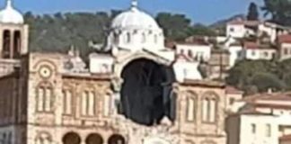 Σεισμός ΤΩΡΑ Σάμος: Έπεσε η εκκλησία της Παναγίας Θεοτόκου- Κατέρρευσαν κτίρια στη Σμύρνη