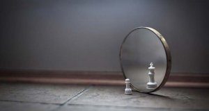 Ένας άλλος καθρέπτης