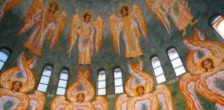 Ιδιώματα των ιεραρχιών των Αγγέλων.