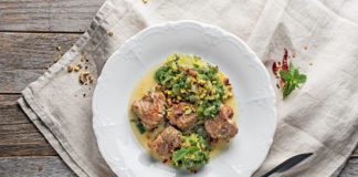 Μοσχάρι φρικασέ δεμένο με… αβοκαντολέμονο