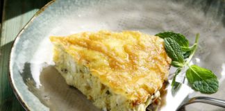 Εύκολη τυρόπιτα χωρίς φύλλο