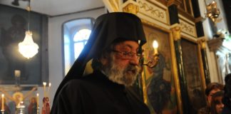 Εκοιμήθη ο Μητροπολίτης Συνάδων Διονύσιος