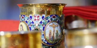 Κάλεσέ με στό θαυμαστό τραπέζι Σου, γιά νά φάγω …