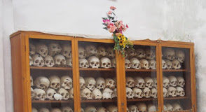 Ὁ Ὁρθόδοξος Χριστιανός ζεῖ πάντα τόν Σταυρό ἀλλά καί τήν Ἀνάσταση