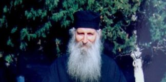 Ὅσιος Ἰάκωβος Τσαλίκης – Πνευματική ἐπικοινωνία με …