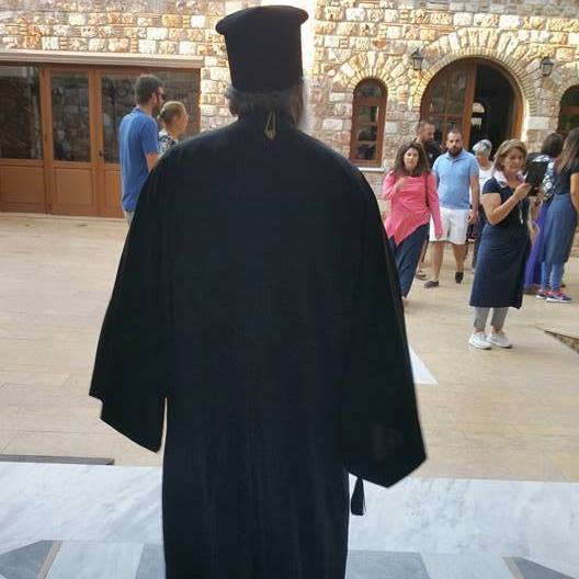 Τί εἶναι καί ποιά εἶναι τά «κωλύματα» Ἱερωσύνης;