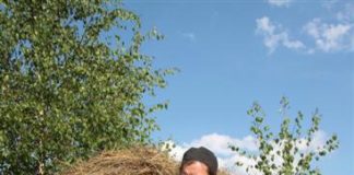 O σαλός αδελφός και η επίσκεψη των Πατέρων