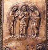 Φως η σκοτάδι.. Αληθινός η ψεύτικος.. Θεός η άνθρωπος… Ταπεινός η υπερόπτης..