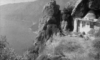 Οι αόρατοι ασκητές στο Άγιο Όρος