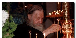 Από πότε αρχίσαμε να μην θέλουμε τον παπά και να τον κατηγορούμε; Από τότε που μπήκαμε για τα καλά μέσα στην αμαρτία…