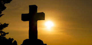 Γιατί εσείς δεν κάνετε τον Σταυρό σας, κύριε;