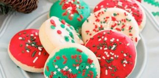 Χριστουγεννιάτικα μαλακά μπισκότα βουτύρου